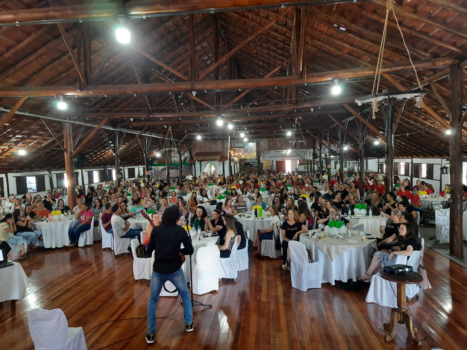 SECRETARIA DE EDUCAÇÃO REALIZA SISTEMATIZAÇÃO E AVALIAÇÃO DOS PROCESSOS DE GESTÃO